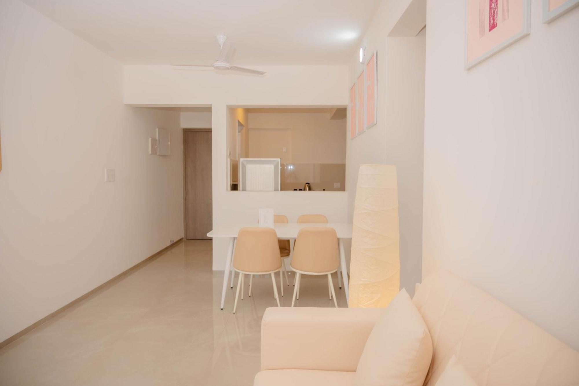 Z Bliss Suites, Bkc Мумбаї Екстер'єр фото