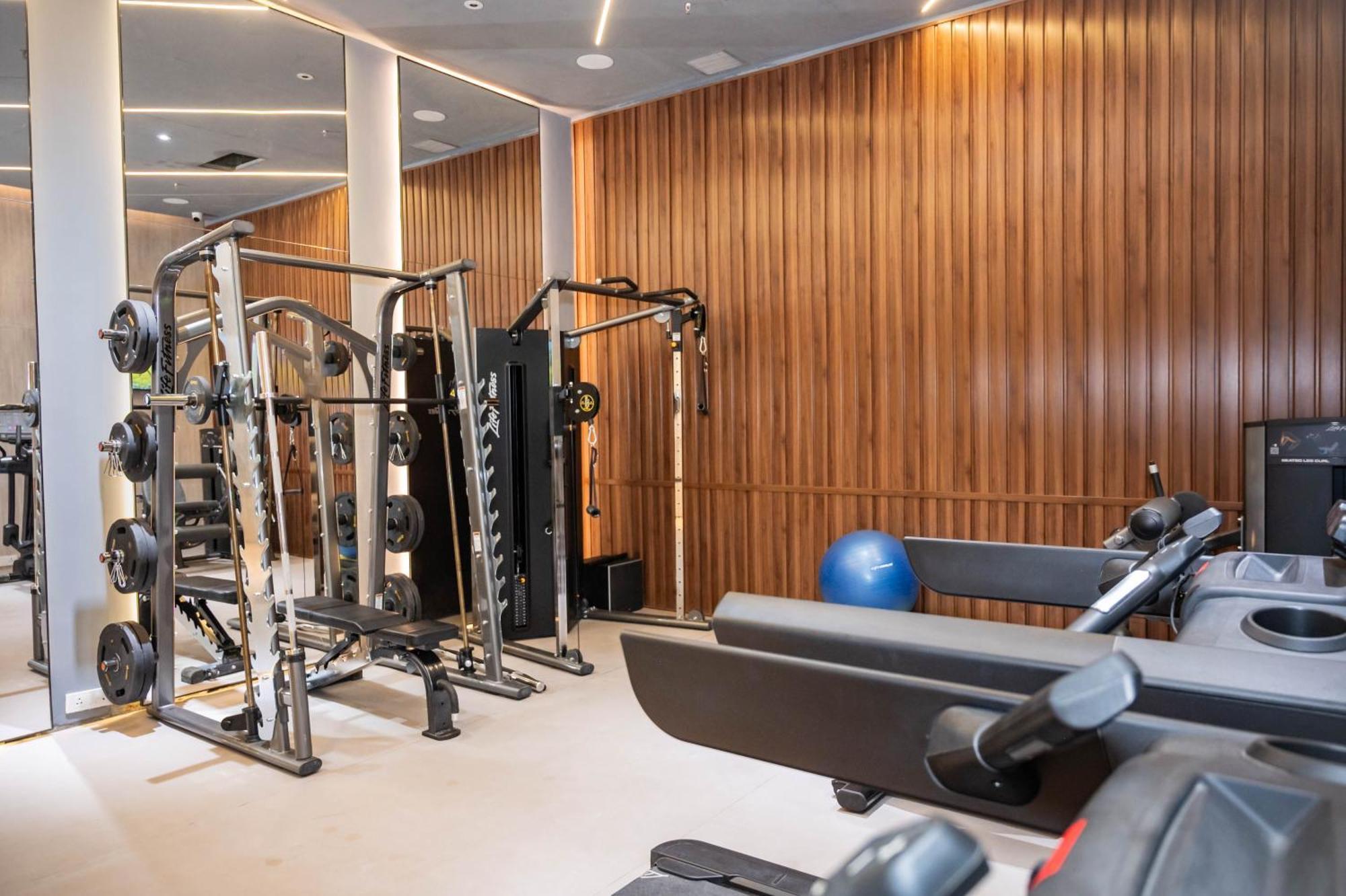 Z Bliss Suites, Bkc Мумбаї Екстер'єр фото